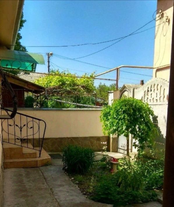 дом г Феодосия ул Анюнаса 10 фото 3