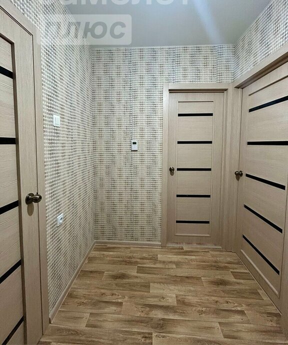 квартира г Смоленск ул Попова 113а фото 8