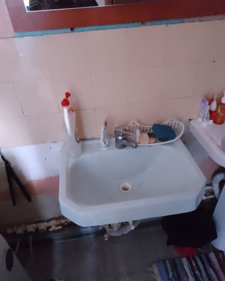 комната г Омск р-н Центральный ул 21-я Амурская 19б фото 5