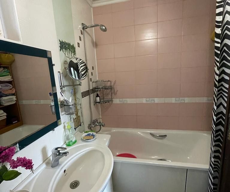 дом г Алушта с Верхняя Кутузовка ул Скалистая городской округ Алушта фото 9