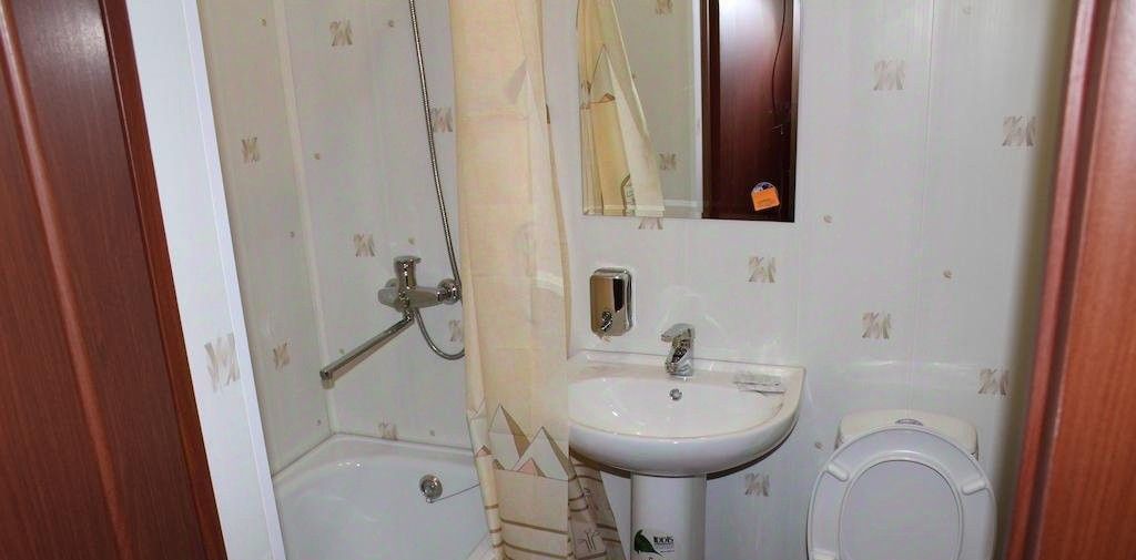 комната г Астрахань р-н Кировский Зеленая ул., 47 фото 9