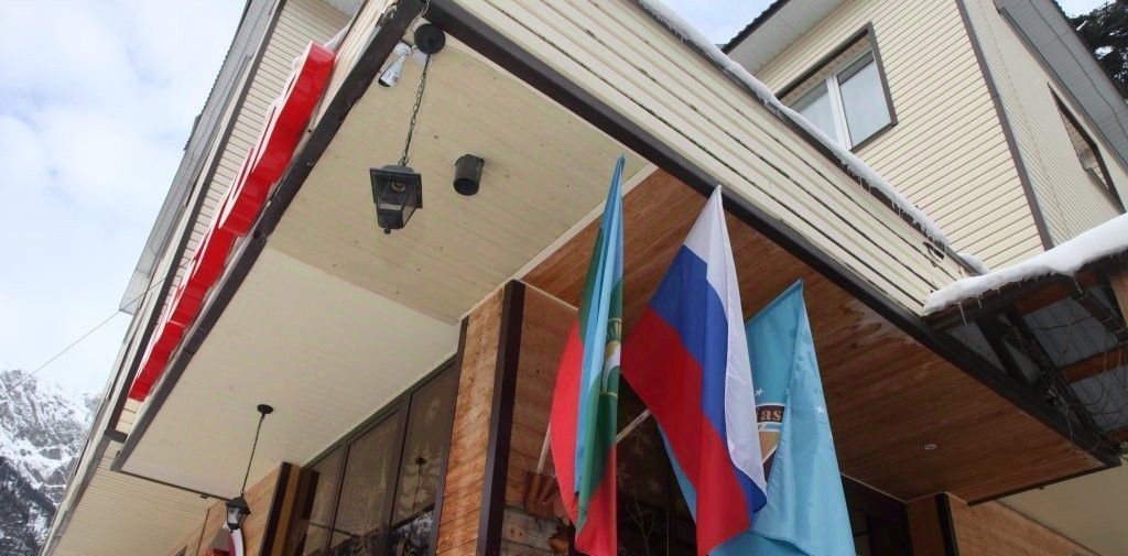 комната г Карачаевск кп Домбай пер Альпийский 19 фото 50