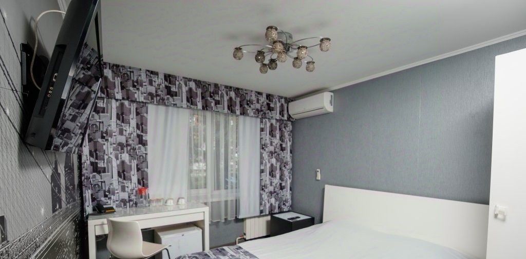 комната г Новокузнецк р-н Центральный пр-кт Пионерский 40 фото 3