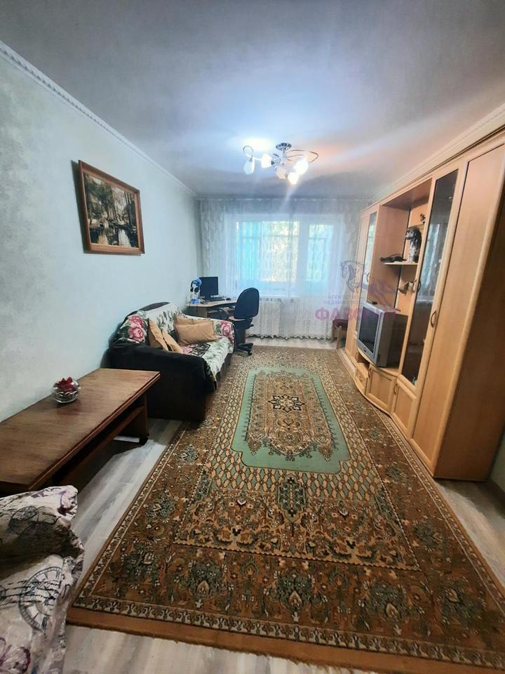 квартира г Оренбург ул Дружбы 2/1 фото 1