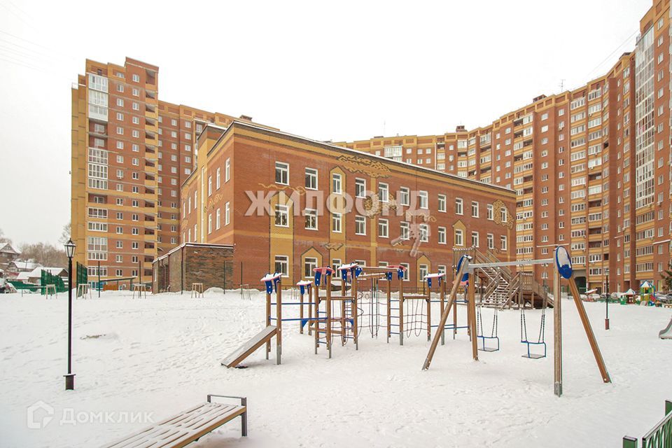 квартира г Новосибирск ул Стартовая 1 городской округ Новосибирск фото 1