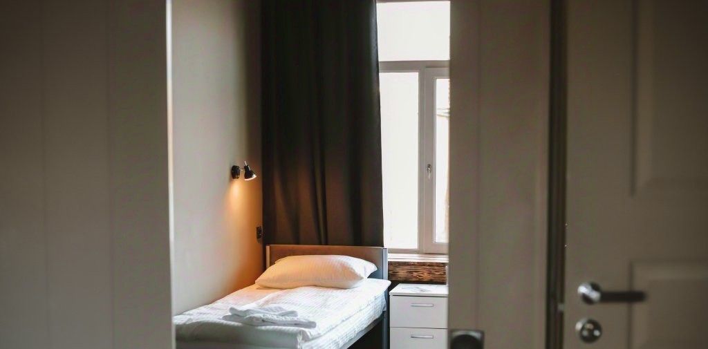комната г Мурманск р-н Октябрьский ул Софьи Перовской 17а фото 6