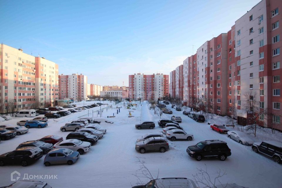 квартира г Новый Уренгой мкр Советский 9/1 городской округ Новый Уренгой фото 2