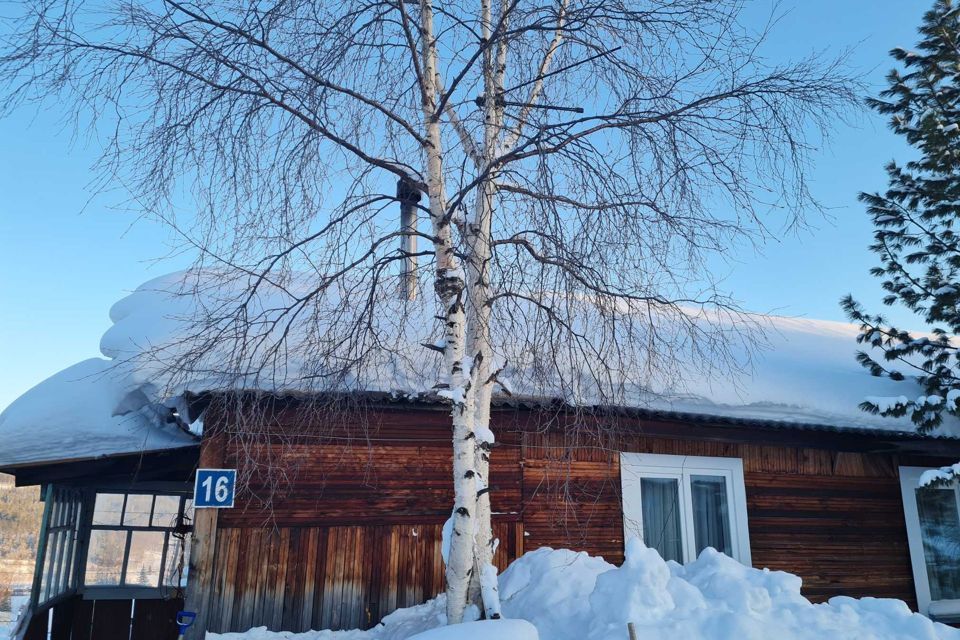 дом р-н Северо-Енисейский городской посёлок Северо-Енисейский, улица Горького, 16 фото 1