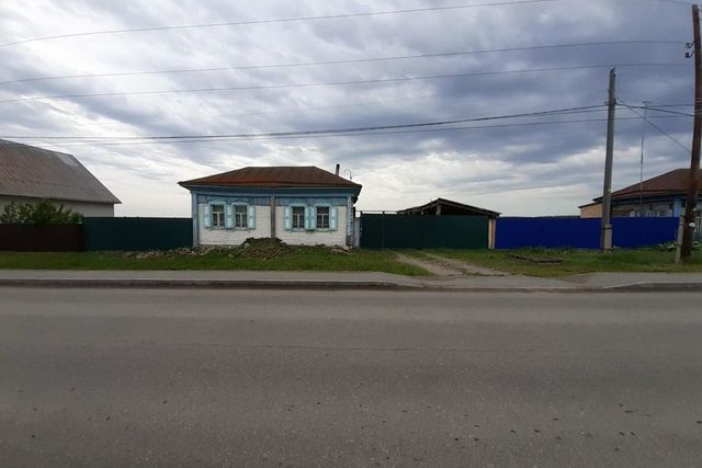 дом г Тюкалинск ул Луначарского фото
