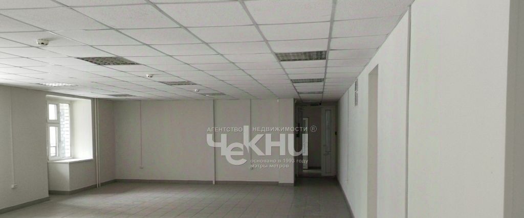 торговое помещение г Нижний Новгород Горьковская ул Невзоровых 49 фото 3
