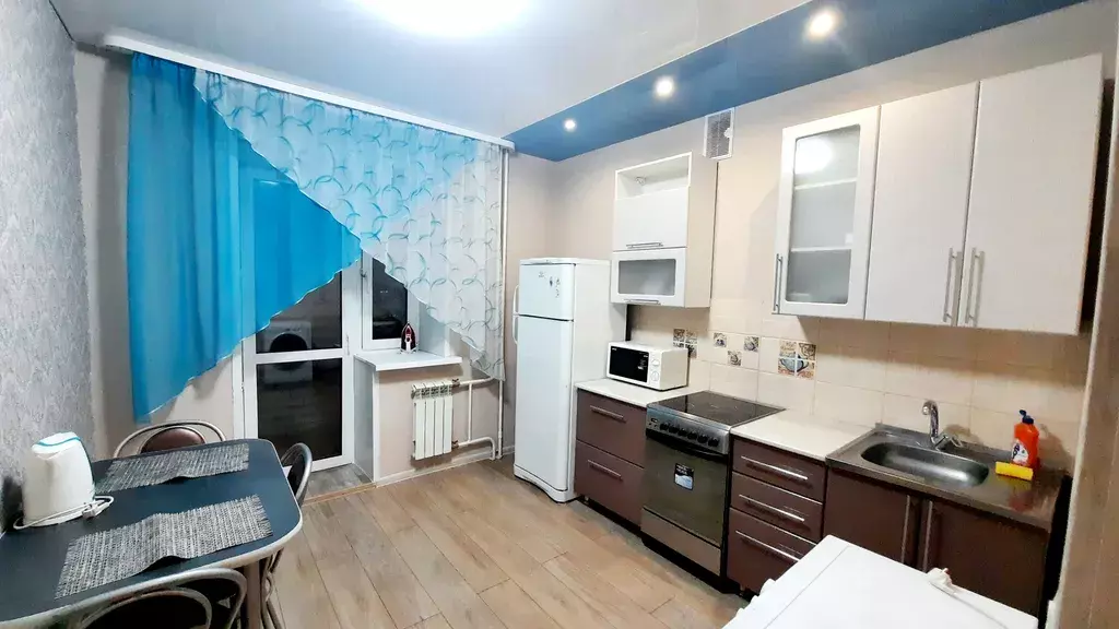 квартира г Тобольск 73Б, 10-й микрорайон фото 10