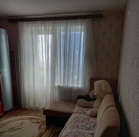 комната ул С.Р. Медведева 63 фото