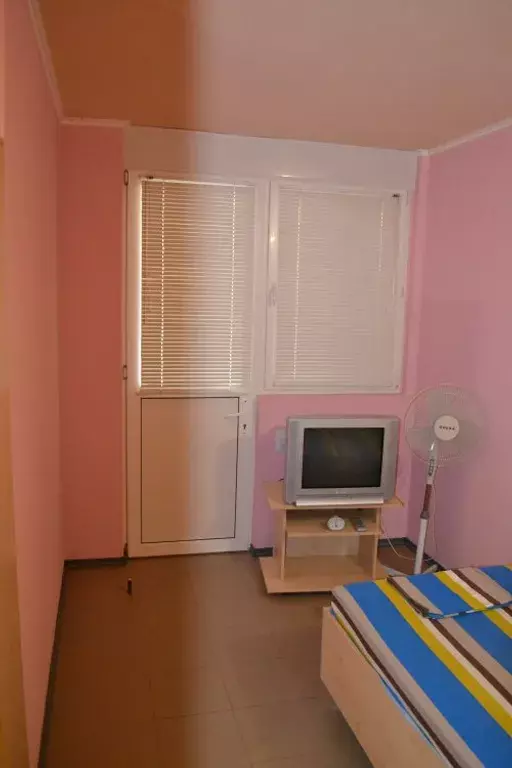 комната г Алушта с Солнечногорское ул Табачная 15 фото 10