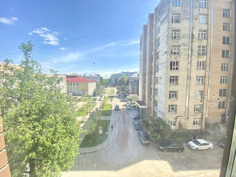 квартира г Смоленск р-н Ленинский ул Дохтурова 11а фото 10