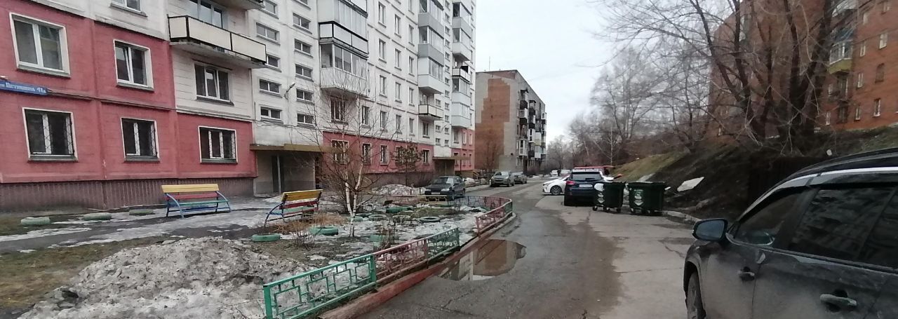 квартира г Новокузнецк р-н Кузнецкий ул Петракова 41б фото 2