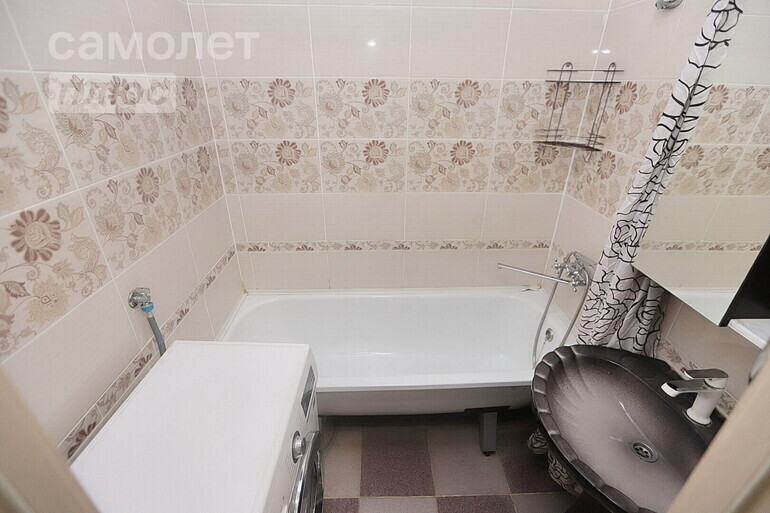 квартира г Липецк р-н Октябрьский ул Жуковского 15а фото 8