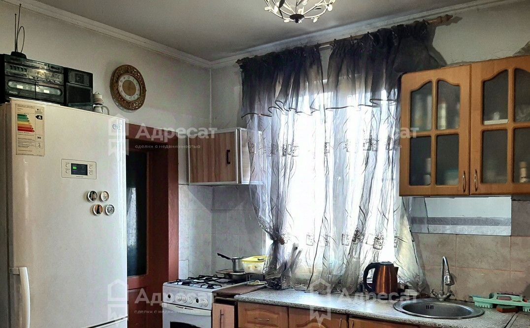 дом г Волгоград р-н Тракторозаводский ул Латошинская фото 8