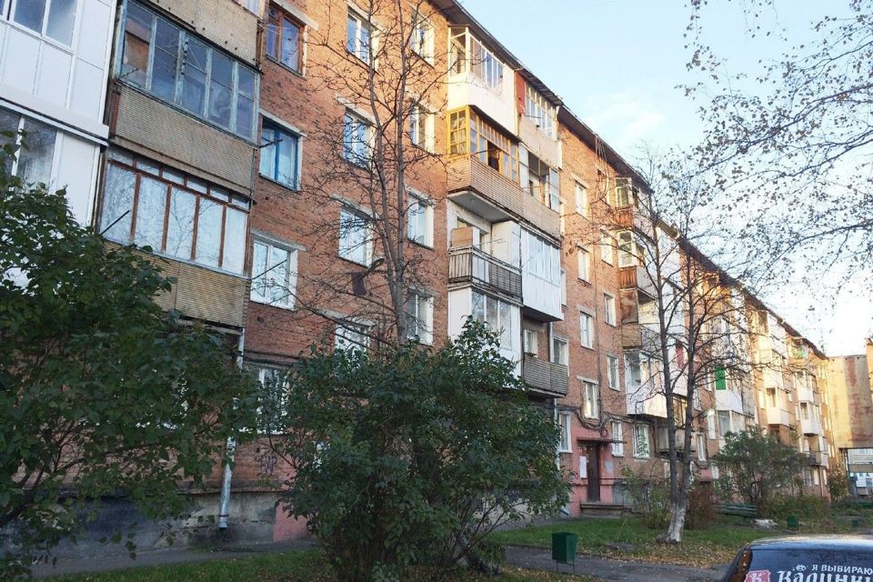 квартира г Кемерово ул Веры Волошиной 25 Кемеровский городской округ фото 2