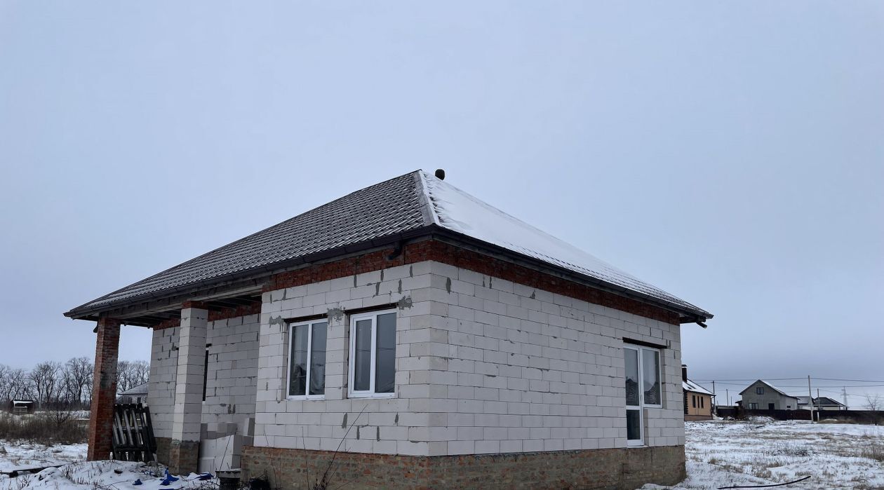 дом городской округ Шебекинский с Пристень ул Гагарина фото 1