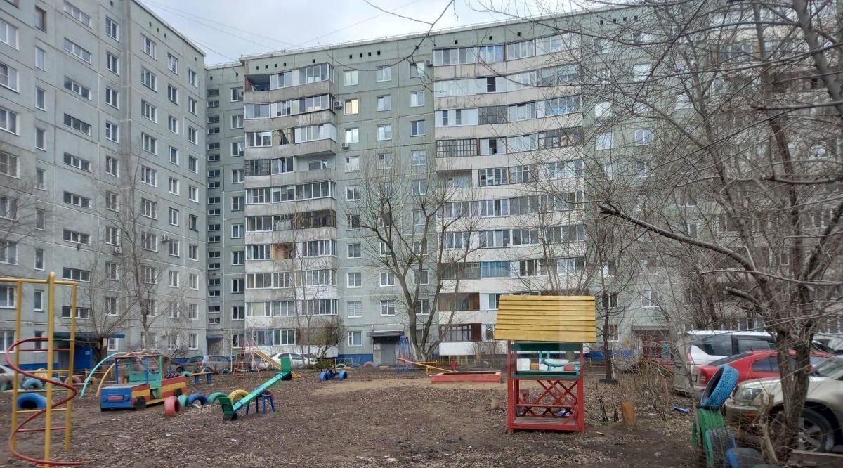 квартира г Омск р-н Кировский ул Конева 32/1 фото 1