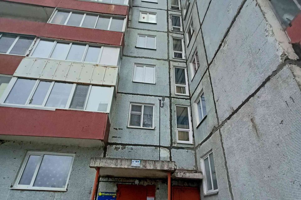 квартира г Шарыпово мкр 6-й 37 городской округ Шарыпово фото 1