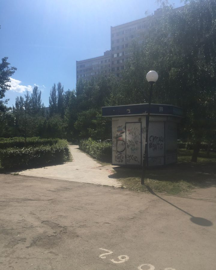 торговое помещение г Тольятти р-н Автозаводский 15-й квартал б-р Космонавтов 1 фото 4