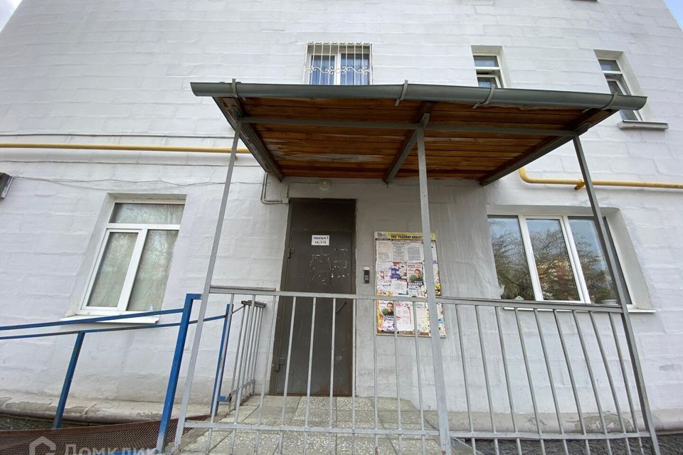 комната г Екатеринбург Екатеринбург, улица Бетонщиков, 4, муниципальное образование фото 3
