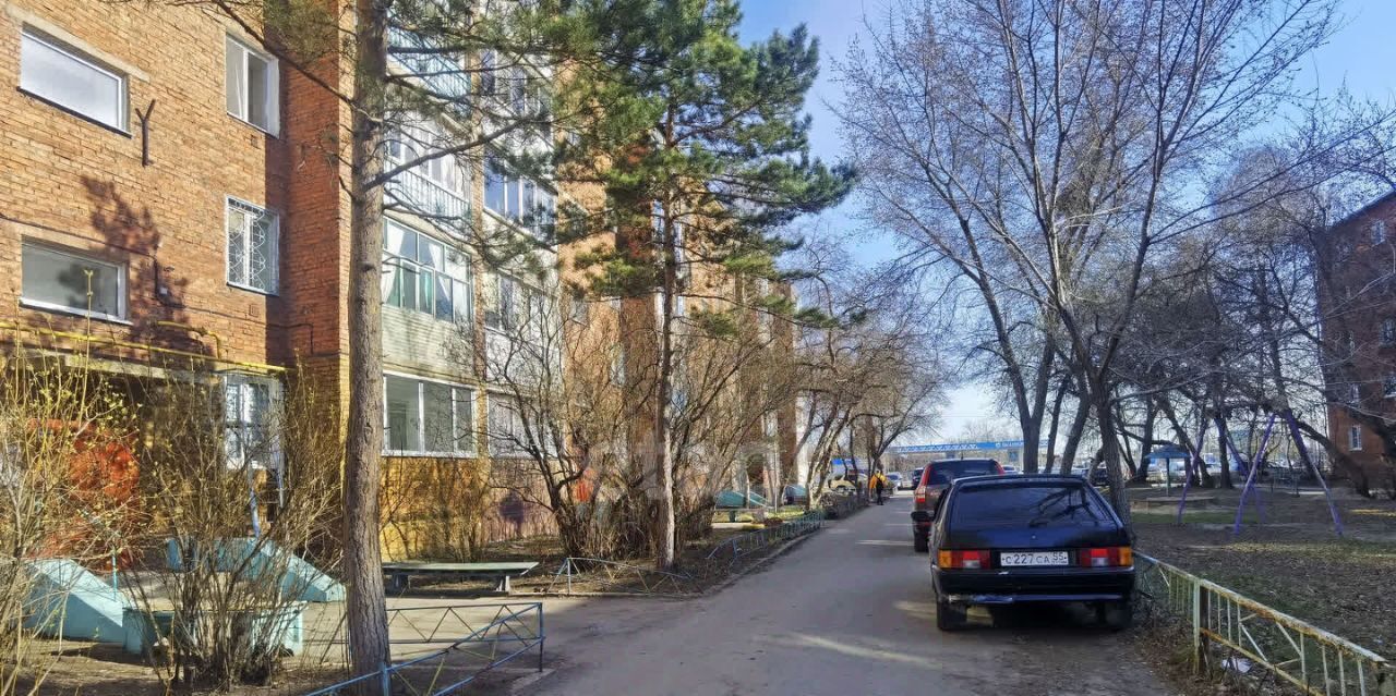 квартира г Омск р-н Центральный ул Орджоникидзе 268а фото 15