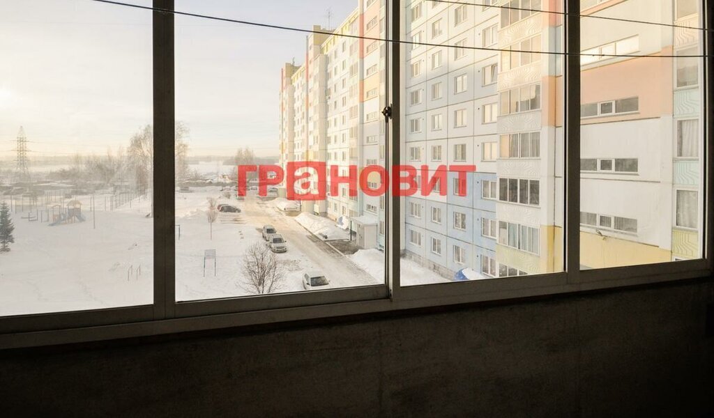 квартира г Новосибирск ул Сибиряков-Гвардейцев 82 Площадь Маркса фото 8