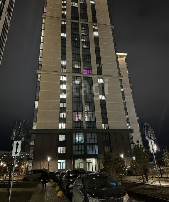 квартира г Новосибирск Заельцовская ул Светлановская 52/1 фото 1