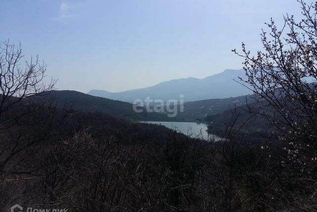 с Лучистое ул Табачная городской округ Алушта фото