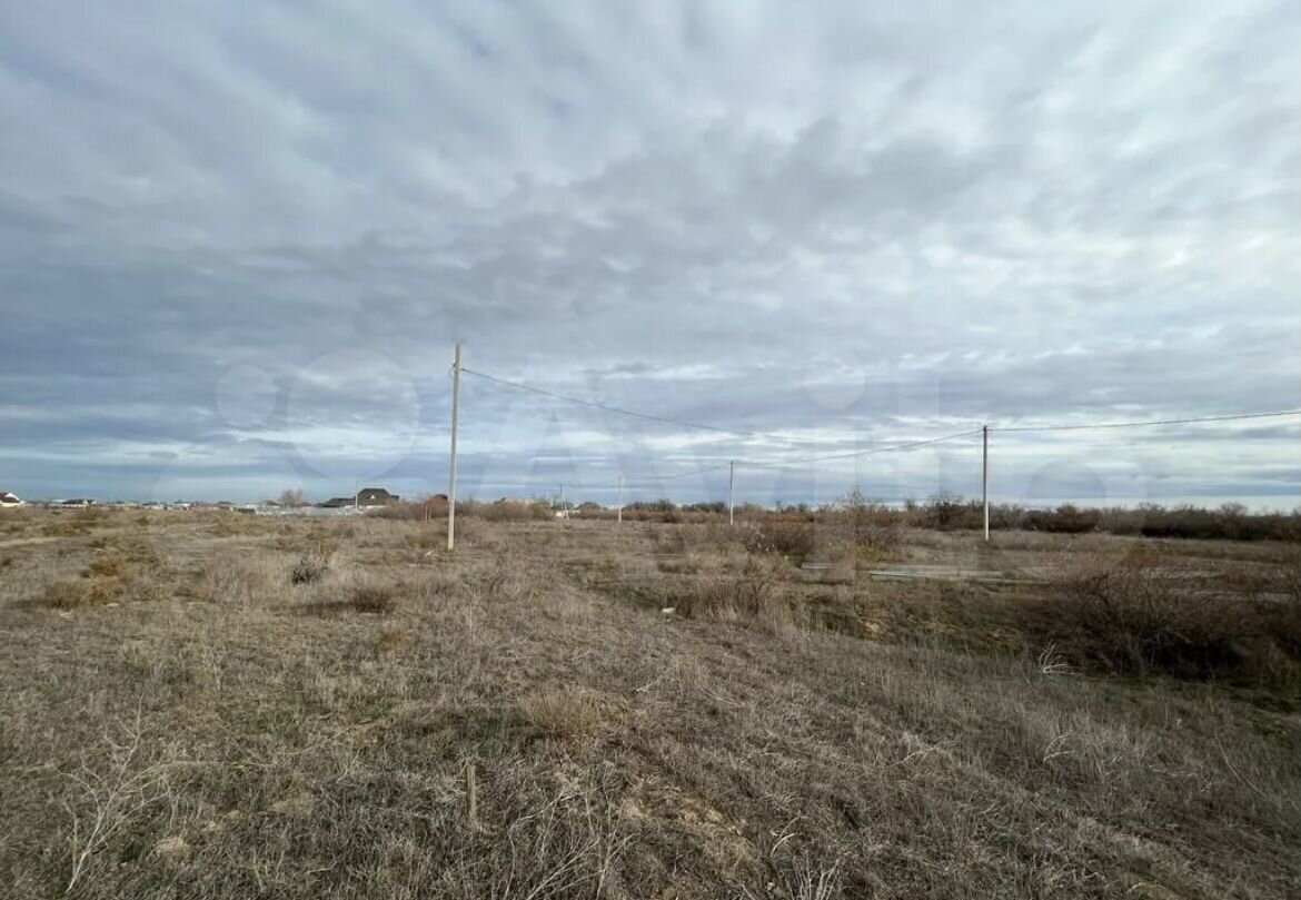 земля р-н Икрянинский с Икряное Р-215, 42-й километр фото 9