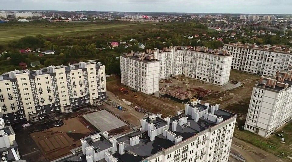 квартира г Калининград р-н Ленинградский ул Беловежская 7 фото 4