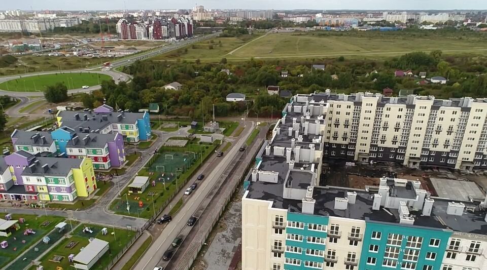 квартира г Калининград р-н Ленинградский ул Беловежская 7 фото 4
