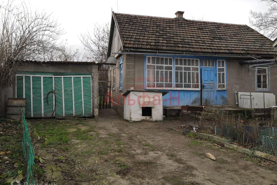 дом р-н Предгорный с Новоблагодарное ул Малеева 34 фото 1