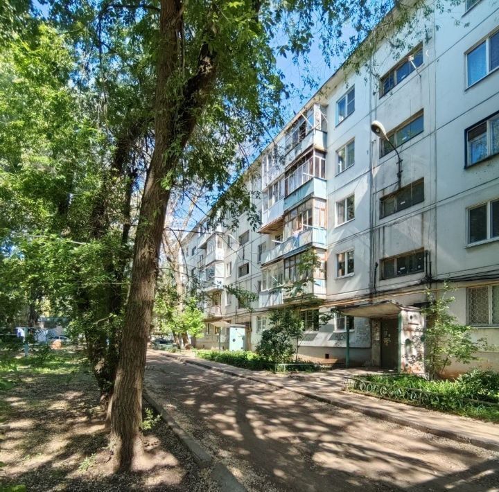 квартира г Энгельс ул Колотилова 54 фото 22