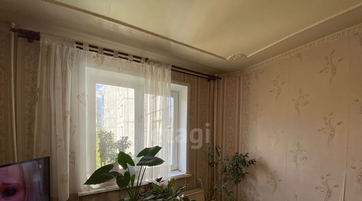 квартира г Тольятти р-н Автозаводский ул Тополиная 4 фото 1