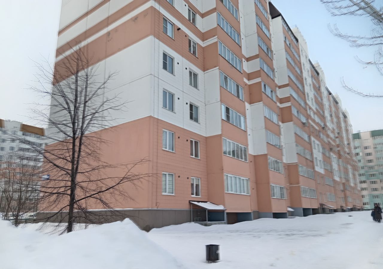 квартира г Барнаул р-н Индустриальный ул 65 лет Победы 49 фото 1