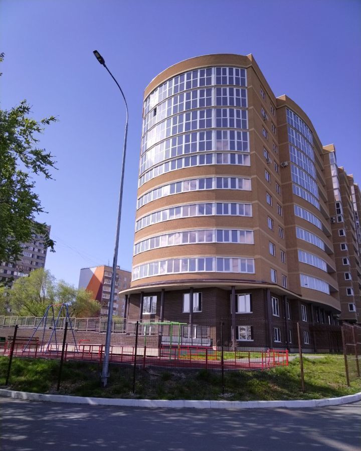 квартира г Тольятти р-н Комсомольский ул Коммунистическая 40 фото 4