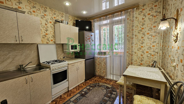 квартира г Брянск рп Радица-Крыловка Бежицкий район пер Металлистов 9 фото 2