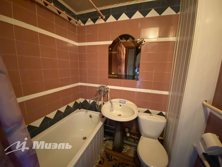 квартира г Орел р-н Заводской ул Чечневой 1 фото 14