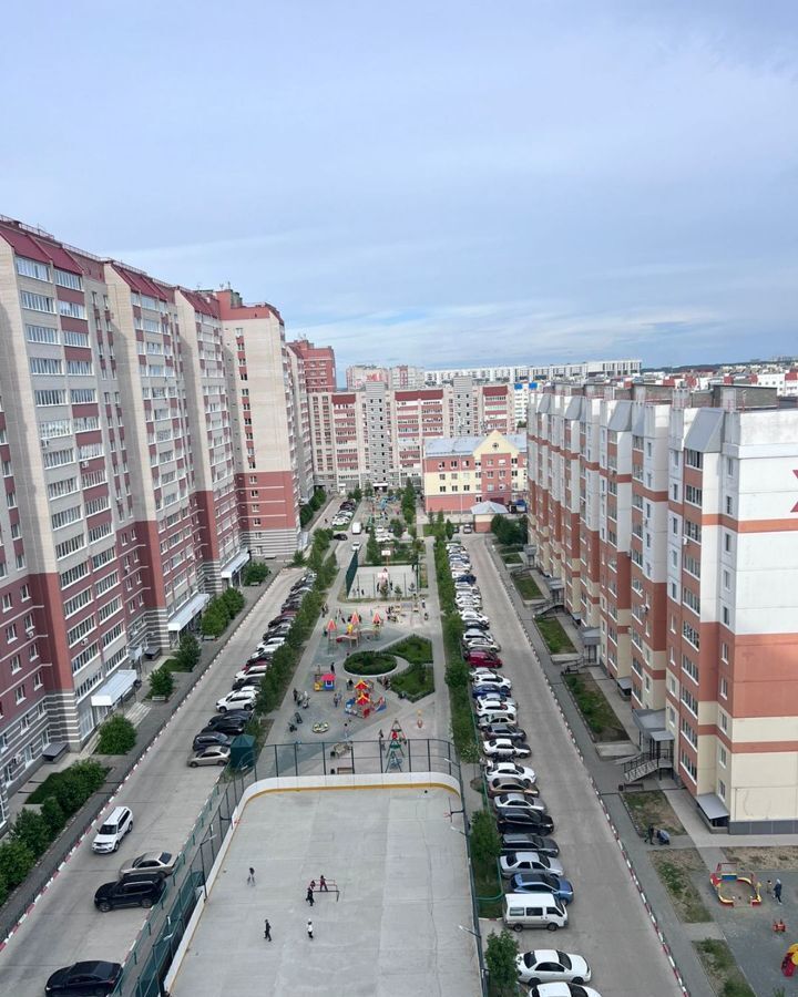 квартира г Барнаул р-н Индустриальный ул Власихинская 109 квартал «Лазурный-2» фото 1