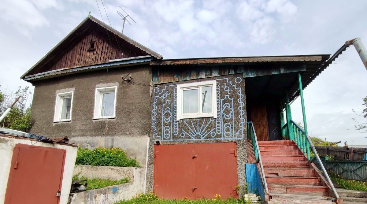 дом г Новокузнецк р-н Куйбышевский ул Дунайская фото 1