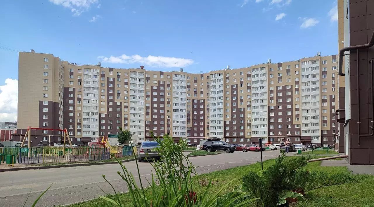 свободного назначения г Тверь р-н Московский б-р Гусева 46 фото 1