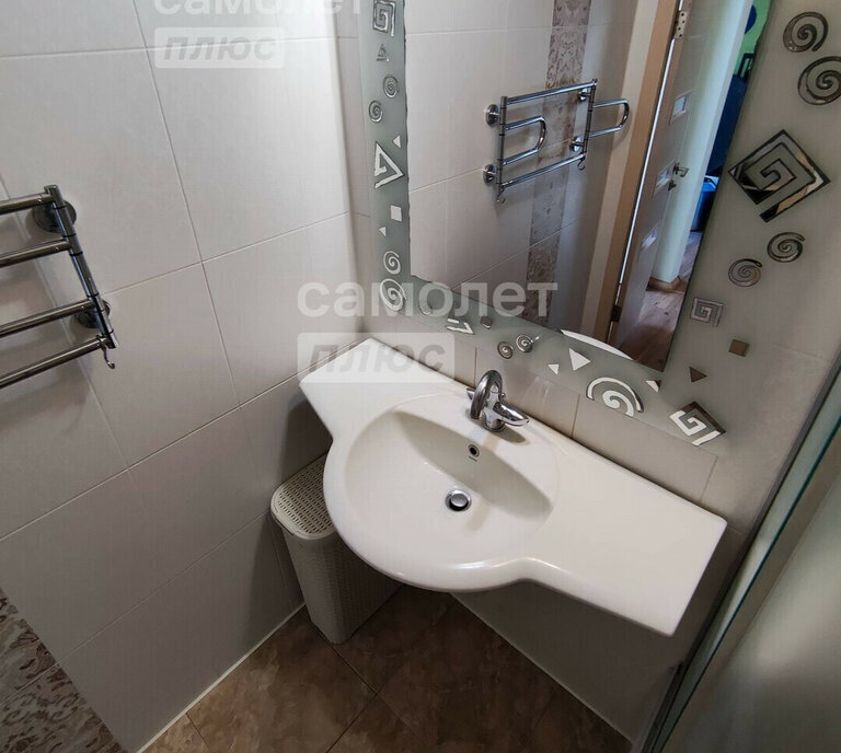 квартира г Петропавловск-Камчатский ул Виталия Кручины 10 фото 7