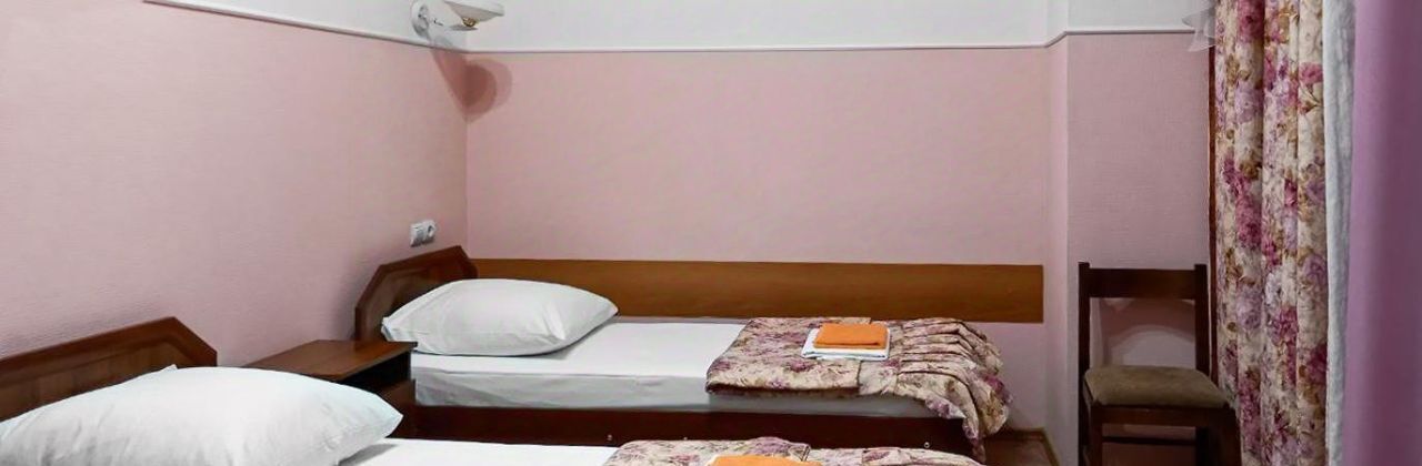 комната г Бийск пл им В.М.Шукшина 9 фото 3