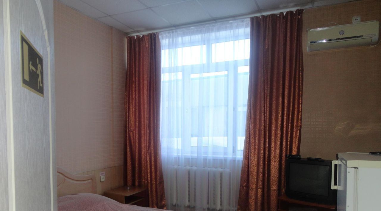 комната г Комсомольск-на-Амуре Центральный округ ул Аллея Труда 8к/3а фото 3