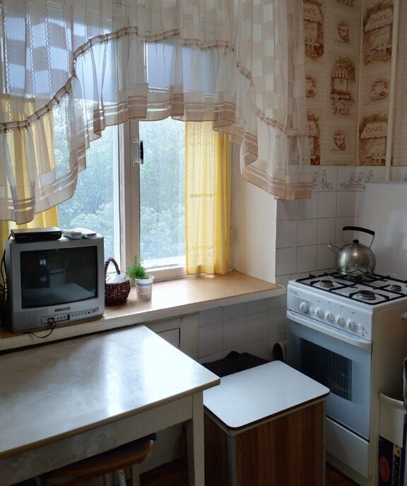 квартира г Ишим ул Республики 76б фото 11