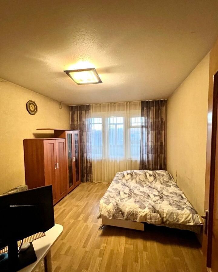 квартира г Челябинск р-н Калининский ул Братьев Кашириных 93 фото 10
