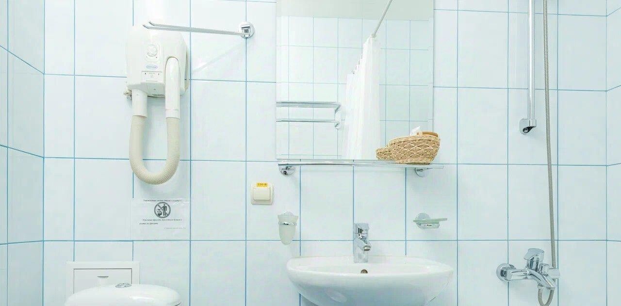 комната г Орск р-н Октябрьский Новый город пр-кт Ленина 93б фото 2